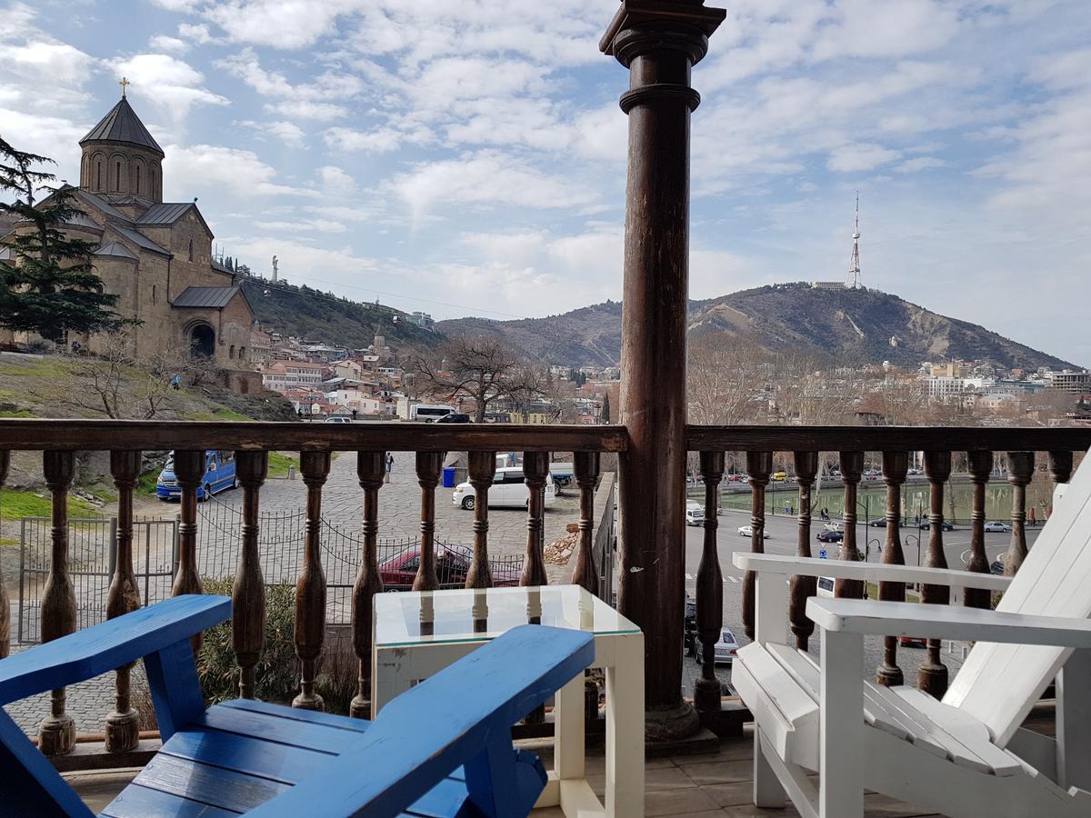 Tiflis Metekhi Hotel Buitenkant foto